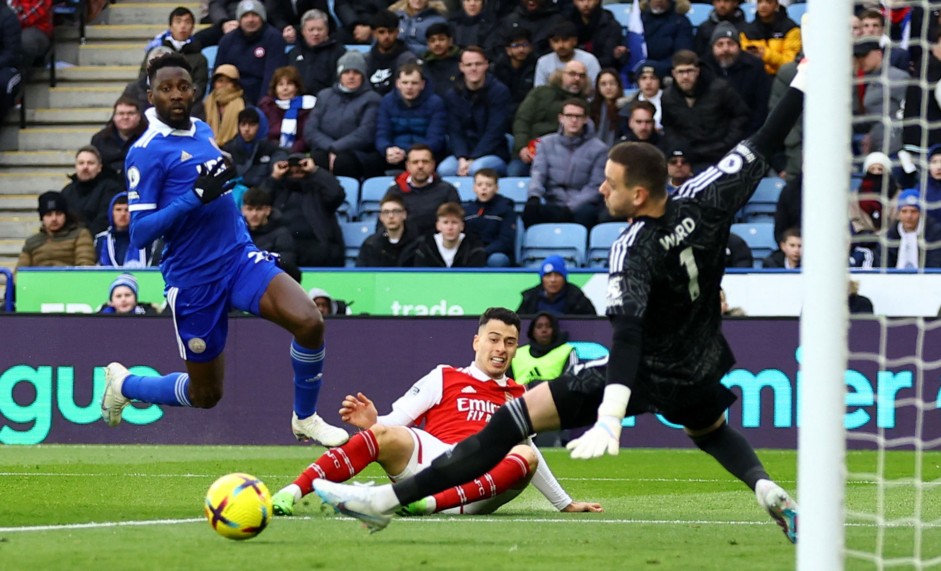 水手两支球 水手两支球